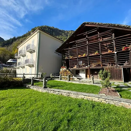 Chalet Stilish Wooden Fully Renovated Near The Lifts