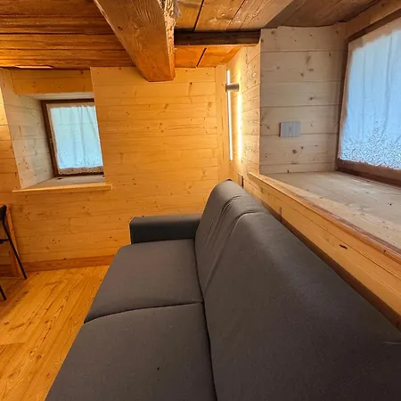 Alpesi faház Stilish Wooden Fully Renovated Near The Lifts *